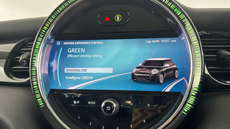 MINI Hatchback 1.5 Cooper Classic 3dr Auto [Comfort/Nav Pack] Petrol Hatchback